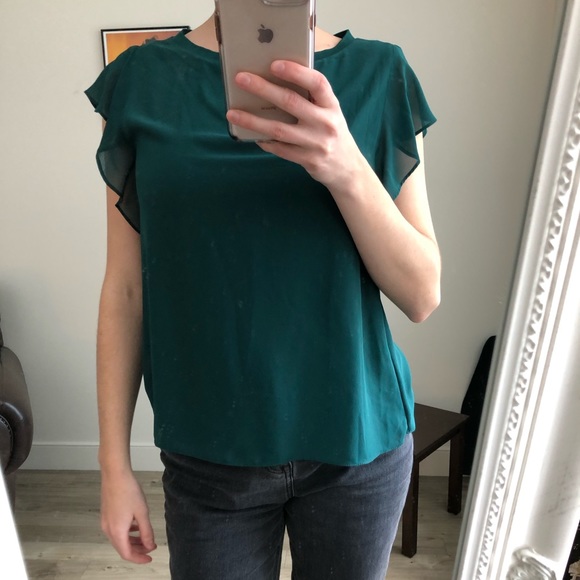 💚💚Zara - flowy blouse - Picture 2 of 4